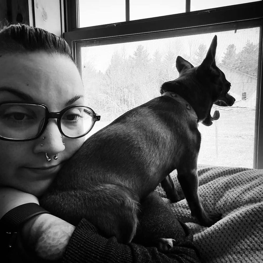 Meet your Posher, Leigh